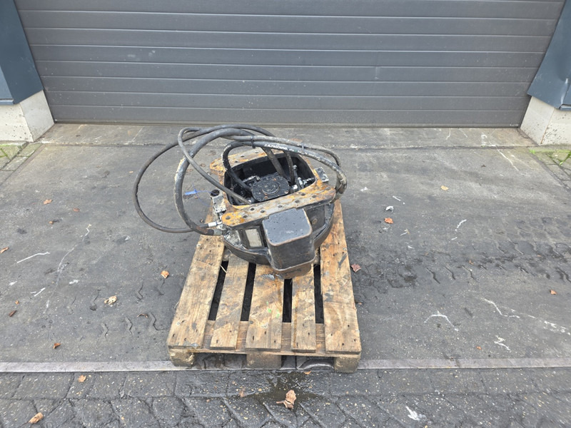 Verschtert head slewing ring caterpillar head attachment - Aanbouwdeel voor Bouwmachine: afbeelding 1 Verschtert head slewing ring caterpillar head attachment - Aanbouwdeel voor Bouwmachine: afbeelding 1