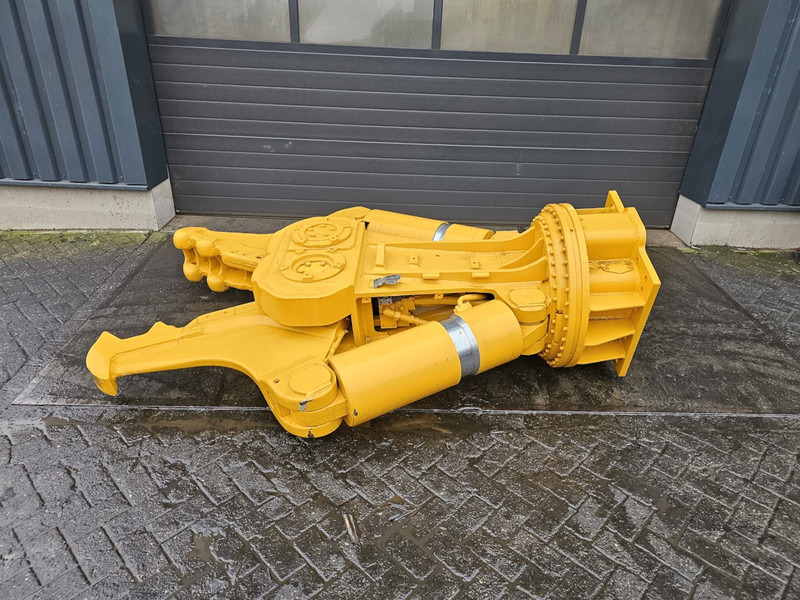 Epiroc atlas copco kruppcc3000 crusher atlas copco cc epiroc - Sloopschaar: afbeelding 1 Epiroc atlas copco kruppcc3000 crusher atlas copco cc epiroc - Sloopschaar: afbeelding 1