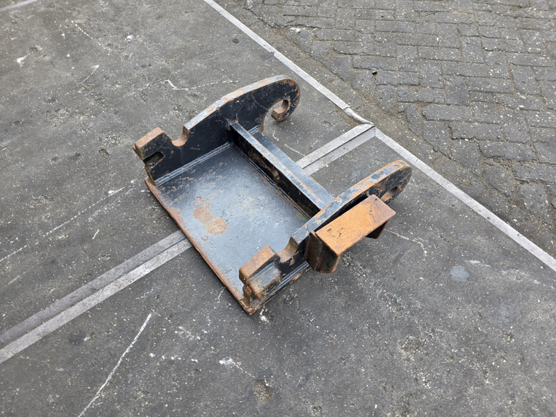 Kopplaat cw30 cw 40 adaptorplate cw30 cw40 - Snelwissel voor Bouwmachine: afbeelding 3 Kopplaat cw30 cw 40 adaptorplate cw30 cw40 - Snelwissel voor Bouwmachine: afbeelding 3