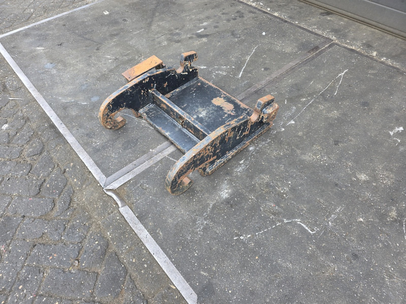 Kopplaat cw30 cw 40 adaptorplate cw30 cw40 - Snelwissel voor Bouwmachine: afbeelding 1 Kopplaat cw30 cw 40 adaptorplate cw30 cw40 - Snelwissel voor Bouwmachine: afbeelding 1