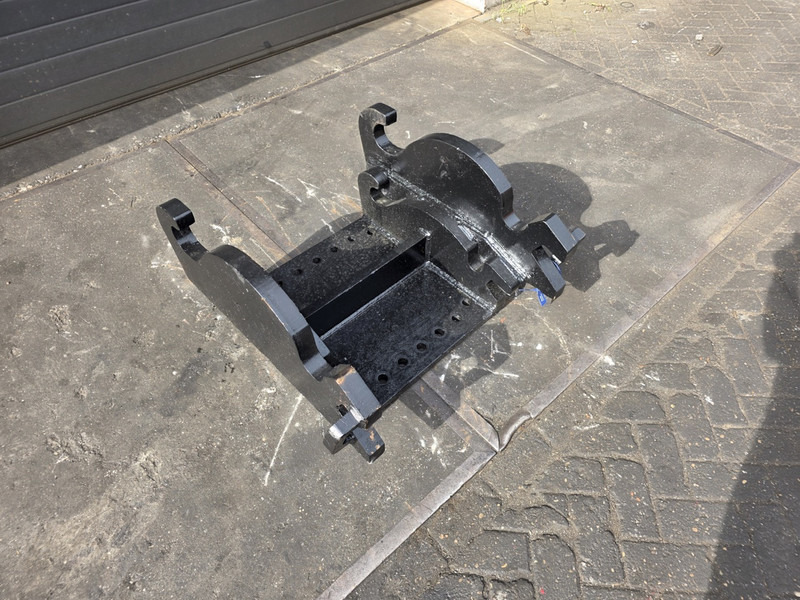 Kopplaat verachtert cat cw45 cw 40 verachtert caterpillar patern - Snelwissel voor Bouwmachine: afbeelding 2 Kopplaat verachtert cat cw45 cw 40 verachtert caterpillar patern - Snelwissel voor Bouwmachine: afbeelding 2