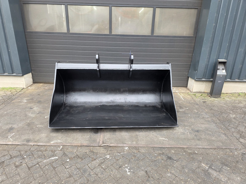Slotenbak cw40 brede bak brede bak cw 40 cw 30 slotenbak - Bak voor Bouwmachine: afbeelding 1 Slotenbak cw40 brede bak brede bak cw 40 cw 30 slotenbak - Bak voor Bouwmachine: afbeelding 1