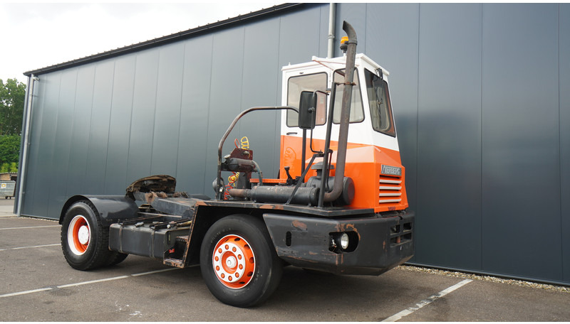 Terberg YT SL 1020 - Bouwmachine: afbeelding 4 Terberg YT SL 1020 - Bouwmachine: afbeelding 4