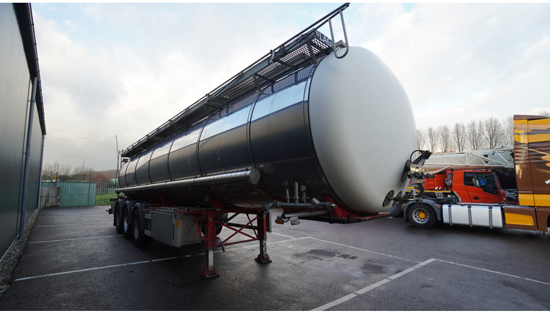 Burg 3 AXLE TANK CHEMIE TRAILER 30.000LTR - Tankoplegger: afbeelding 3 Burg 3 AXLE TANK CHEMIE TRAILER 30.000LTR - Tankoplegger: afbeelding 3