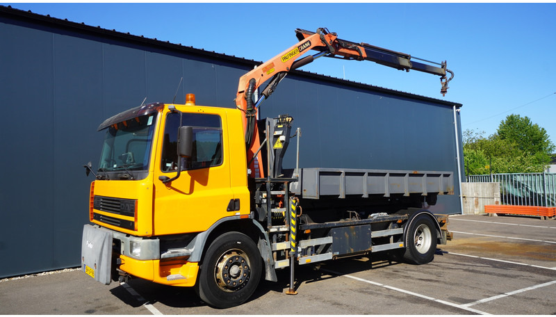 DAF CF 65.210 HOOKARM SYSTEM WITH PALFINGER PK 9501 CRANE - Kraanwagen: afbeelding 2 DAF CF 65.210 HOOKARM SYSTEM WITH PALFINGER PK 9501 CRANE - Kraanwagen: afbeelding 2