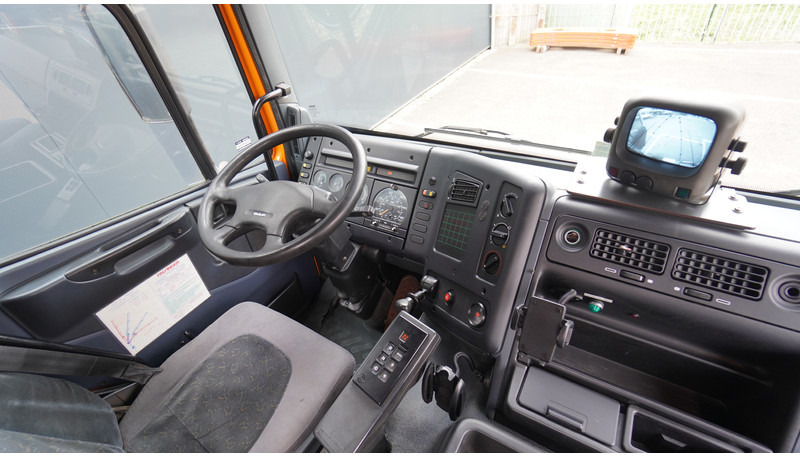 DAF CF 65.210 HOOKARM SYSTEM WITH PALFINGER PK 9501 CRANE - Kraanwagen: afbeelding 5 DAF CF 65.210 HOOKARM SYSTEM WITH PALFINGER PK 9501 CRANE - Kraanwagen: afbeelding 5