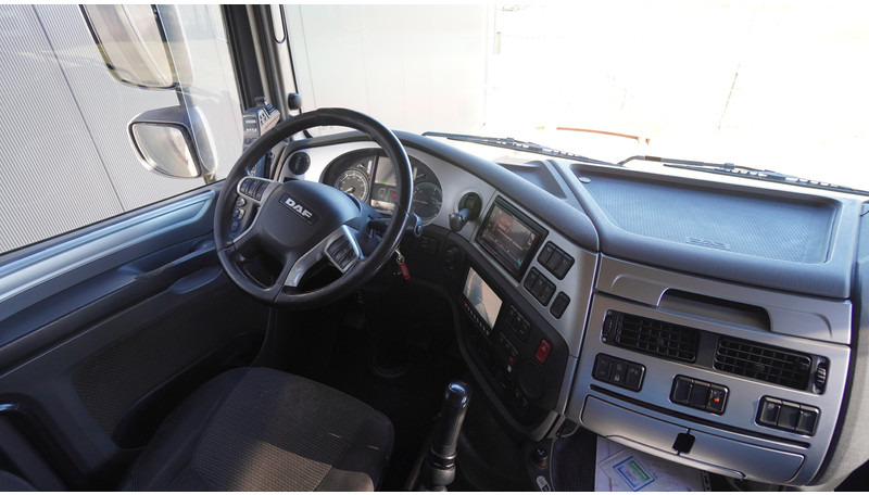 DAF XF460 8X2 HOOKARM SYSTEM TRUCK - Haakarmsysteem vrachtwagen: afbeelding 4 DAF XF460 8X2 HOOKARM SYSTEM TRUCK - Haakarmsysteem vrachtwagen: afbeelding 4