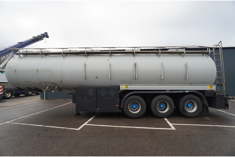 Dijkstra 3 AXLE TANK TRAILER 36 M3 - Tankoplegger: afbeelding 1 Dijkstra 3 AXLE TANK TRAILER 36 M3 - Tankoplegger: afbeelding 1