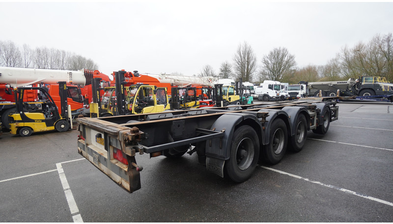 Floor 4 AXLE BREAKER CONTAINER TRAILER - Containertransporter/ Wissellaadbak oplegger: afbeelding 5 Floor 4 AXLE BREAKER CONTAINER TRAILER - Containertransporter/ Wissellaadbak oplegger: afbeelding 5