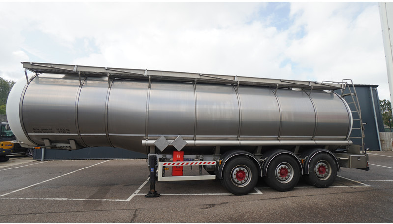 Indox 3 AXLE ADR CHEMICAL AD-BLUE TANK TRAILER 35.115LTR - Tankoplegger: afbeelding 1 Indox 3 AXLE ADR CHEMICAL AD-BLUE TANK TRAILER 35.115LTR - Tankoplegger: afbeelding 1
