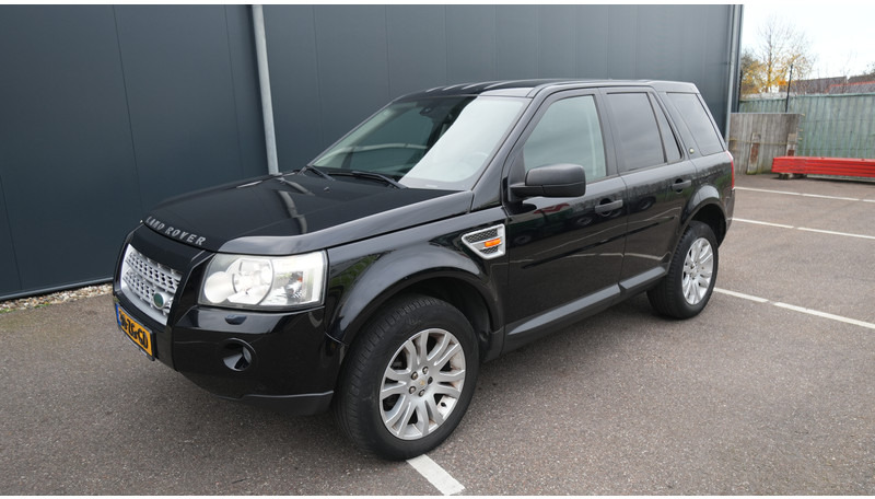 Land Rover Freelander 2.2 TD4 E 4X4 - Minibus, Personenvervoer: afbeelding 2 Land Rover Freelander 2.2 TD4 E 4X4 - Minibus, Personenvervoer: afbeelding 2