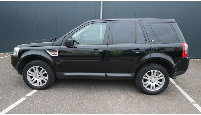 Land Rover Freelander 2.2 TD4 E 4X4 - Minibus, Personenvervoer: afbeelding 1 Land Rover Freelander 2.2 TD4 E 4X4 - Minibus, Personenvervoer: afbeelding 1