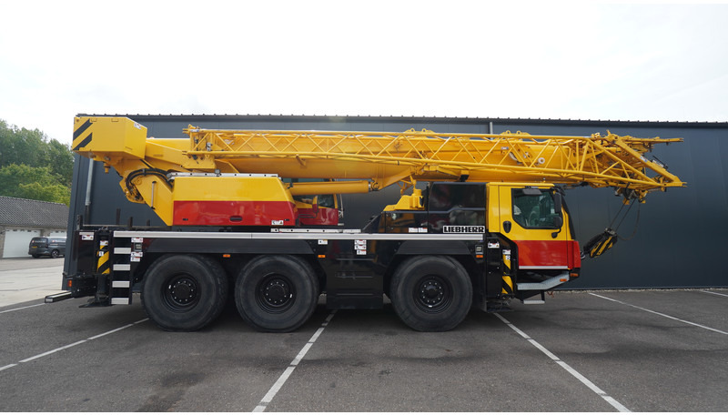 Liebherr LTM 1050-3.1 6X4X6 WITH JIB VARIOBASE - Kraanwagen: afbeelding 2 Liebherr LTM 1050-3.1 6X4X6 WITH JIB VARIOBASE - Kraanwagen: afbeelding 2