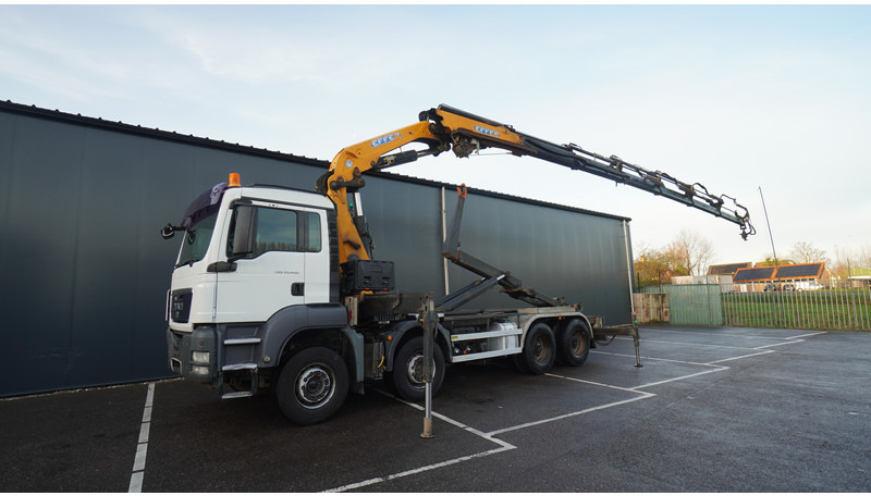 MAN TGS 35.400 8X4 HOOKARM SYSTEM WITH EFFER 305/11/6S - Kraanwagen: afbeelding 2 MAN TGS 35.400 8X4 HOOKARM SYSTEM WITH EFFER 305/11/6S - Kraanwagen: afbeelding 2