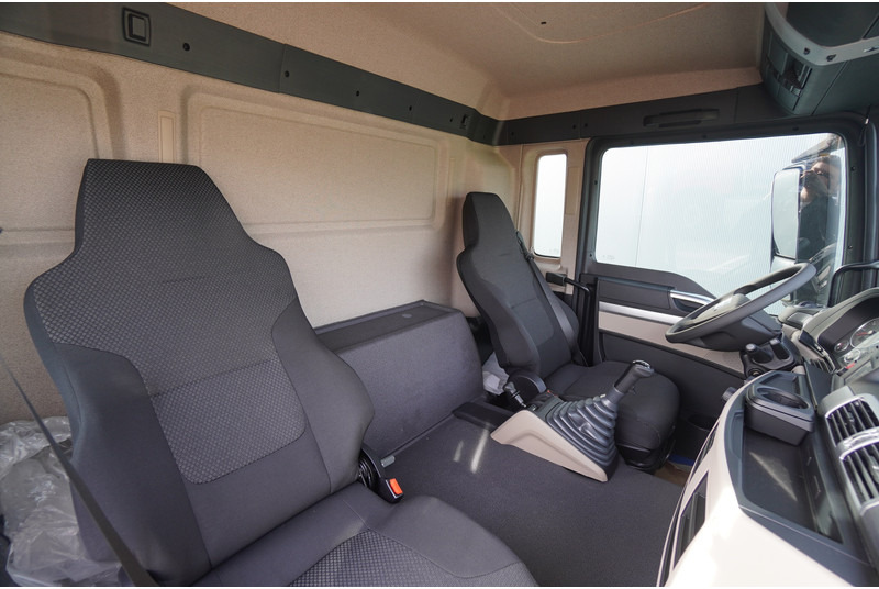 Chassis vrachtwagen MAN TGS41.400 8X4 BB-WW NEW UNUSED CHASSIS EURO3: afbeelding 6