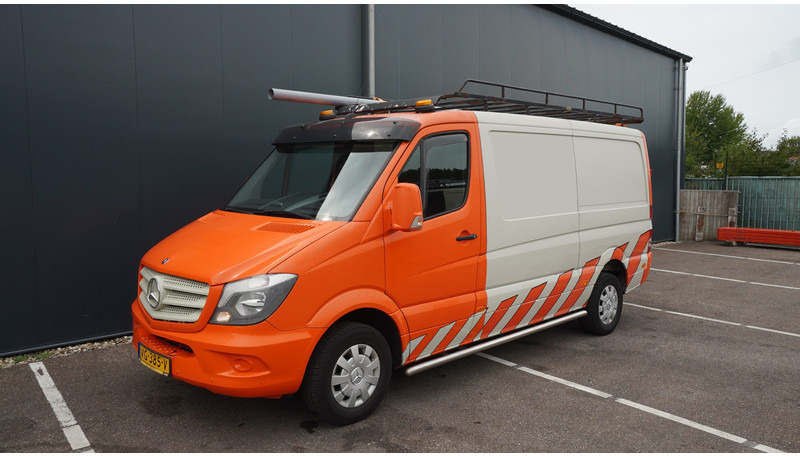 Mercedes-Benz 309 SPRINTER CLOSED BOX - Bestelwagen gesloten laadbak: afbeelding 3 Mercedes-Benz 309 SPRINTER CLOSED BOX - Bestelwagen gesloten laadbak: afbeelding 3