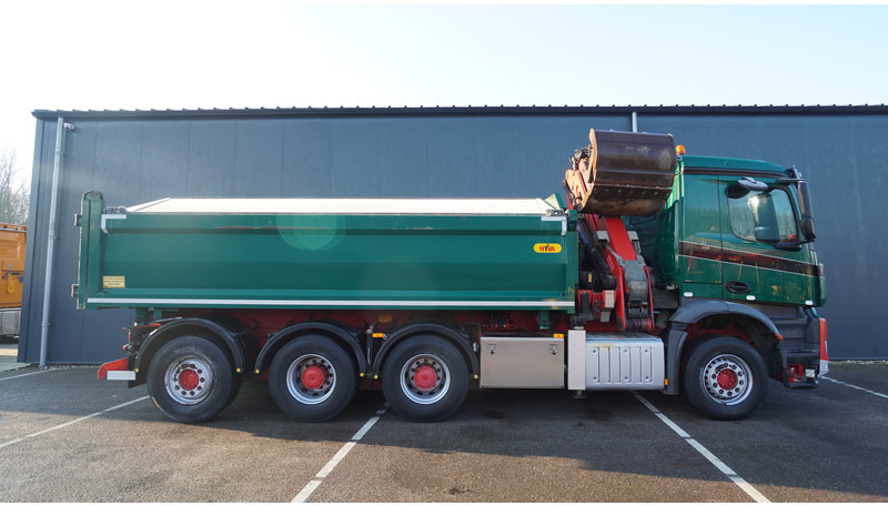 Mercedes-Benz AROCS 3542 8X4 2 SIDE TIPPER WITH HMF Z 1943 CRANE 407.000KM - Kraanwagen: afbeelding 4 Mercedes-Benz AROCS 3542 8X4 2 SIDE TIPPER WITH HMF Z 1943 CRANE 407.000KM - Kraanwagen: afbeelding 4