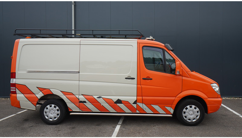 Mercedes-Benz Sprinter 309 CLOSED BOX - Bestelwagen gesloten laadbak: afbeelding 2 Mercedes-Benz Sprinter 309 CLOSED BOX - Bestelwagen gesloten laadbak: afbeelding 2