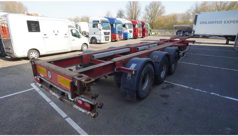 Renders 3 AXLE EXTENDABLE CONTAINER TRANSPORT TRAILER - Containertransporter/ Wissellaadbak oplegger: afbeelding 4 Renders 3 AXLE EXTENDABLE CONTAINER TRANSPORT TRAILER - Containertransporter/ Wissellaadbak oplegger: afbeelding 4