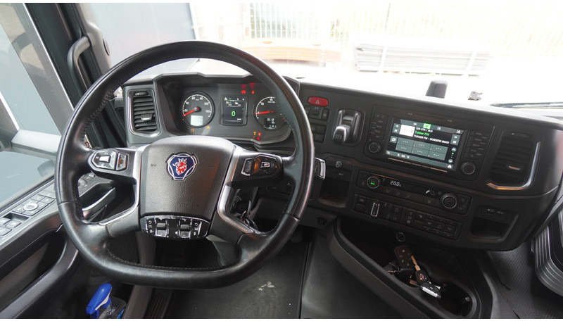 Scania S520 V8 6X2 FRIGO RETARDER - Koelwagen vrachtwagen: afbeelding 5 Scania S520 V8 6X2 FRIGO RETARDER - Koelwagen vrachtwagen: afbeelding 5