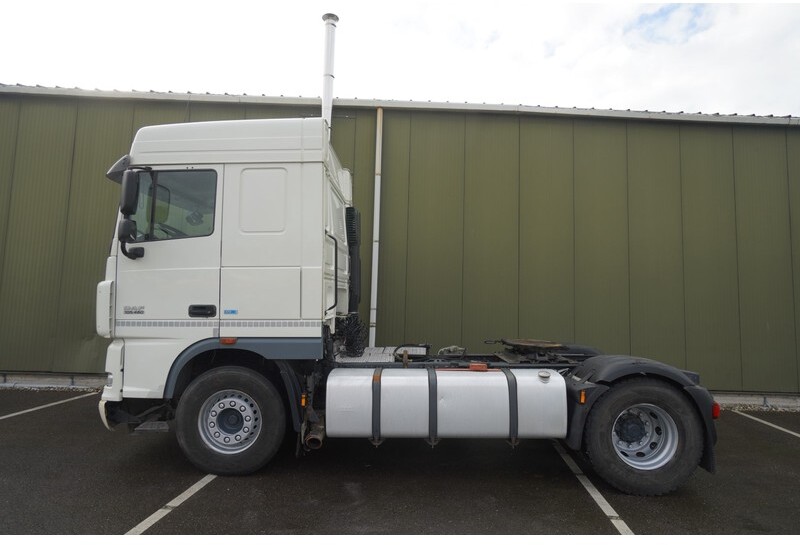 DAF XF 105.460 FT SPACECAB RETARDER PTO - Trekker: afbeelding 1 DAF XF 105.460 FT SPACECAB RETARDER PTO - Trekker: afbeelding 1
