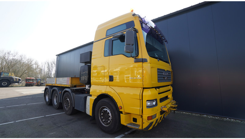 MAN TGA 41.530 8X4 PUSH AND PULL 180 TON'S RETARDER 310.100KM - Trekker: afbeelding 4 MAN TGA 41.530 8X4 PUSH AND PULL 180 TON'S RETARDER 310.100KM - Trekker: afbeelding 4