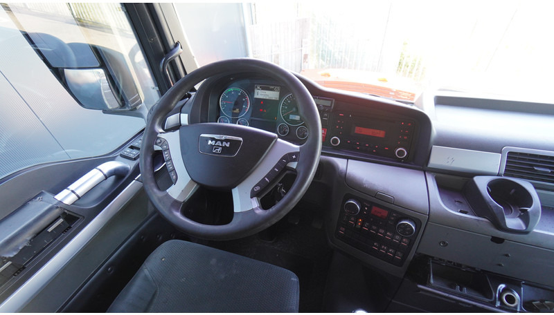 MAN TGX 33.480 6X4 EURO 5 MANUAL GEARBOX - Trekker: afbeelding 5 MAN TGX 33.480 6X4 EURO 5 MANUAL GEARBOX - Trekker: afbeelding 5