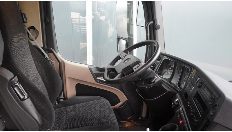 Mercedes-Benz ACTROS 1942 EURO 6 879.200KM - Trekker: afbeelding 5 Mercedes-Benz ACTROS 1942 EURO 6 879.200KM - Trekker: afbeelding 5