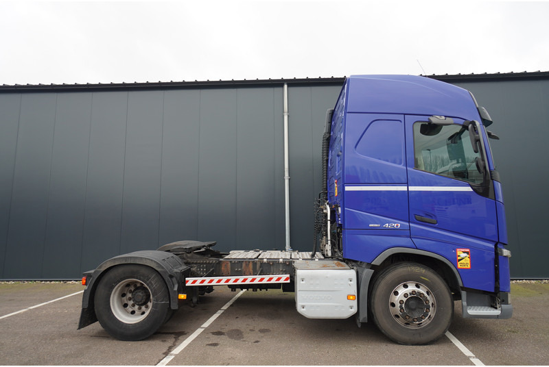 Volvo FH 420 ADR EURO 6 733.000km - Trekker: afbeelding 2 Volvo FH 420 ADR EURO 6 733.000km - Trekker: afbeelding 2