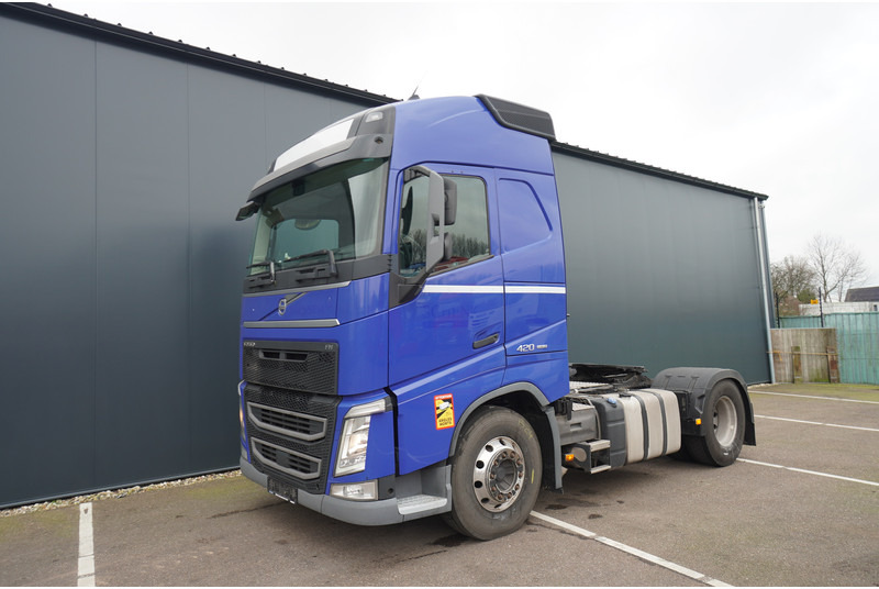 Volvo FH 420 ADR EURO 6 733.000km - Trekker: afbeelding 3 Volvo FH 420 ADR EURO 6 733.000km - Trekker: afbeelding 3