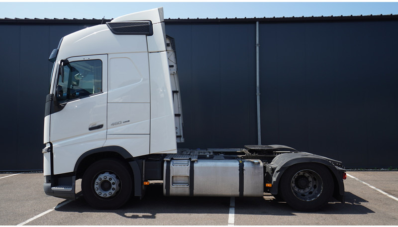 Volvo FH 460 EURO 6 GLOBETROTTER 696.000KM - Trekker: afbeelding 1 Volvo FH 460 EURO 6 GLOBETROTTER 696.000KM - Trekker: afbeelding 1