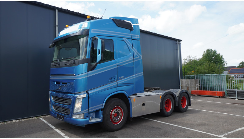 Volvo FH 540 6X4 EURO 6 GLOBETROTTER - Trekker: afbeelding 3 Volvo FH 540 6X4 EURO 6 GLOBETROTTER - Trekker: afbeelding 3