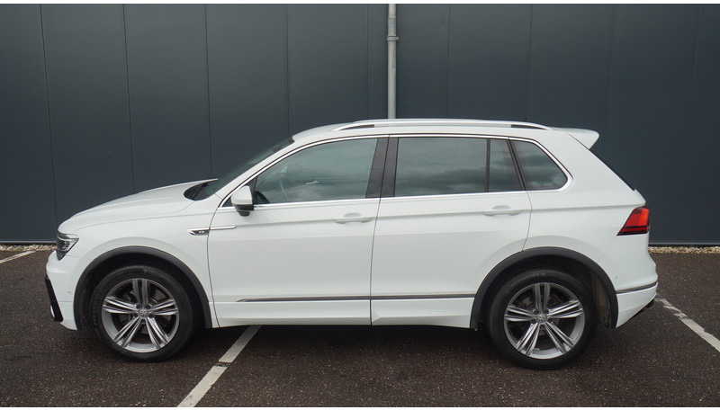 Volkswagen Tiguan 2.0 TDI R LINE 4MOTION - Minibus, Personenvervoer: afbeelding 1 Volkswagen Tiguan 2.0 TDI R LINE 4MOTION - Minibus, Personenvervoer: afbeelding 1