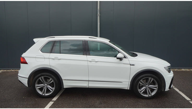 Volkswagen Tiguan 2.0 TDI R LINE 4MOTION - Minibus, Personenvervoer: afbeelding 2 Volkswagen Tiguan 2.0 TDI R LINE 4MOTION - Minibus, Personenvervoer: afbeelding 2