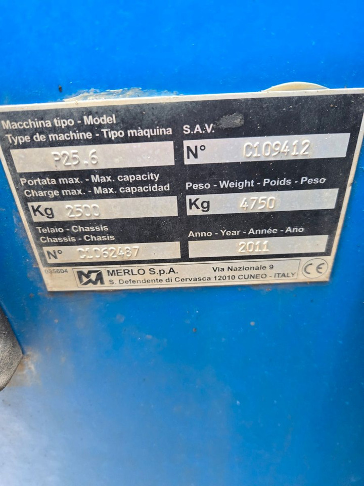 Merlo P25.6 - Verreiker: afbeelding 2 Merlo P25.6 - Verreiker: afbeelding 2