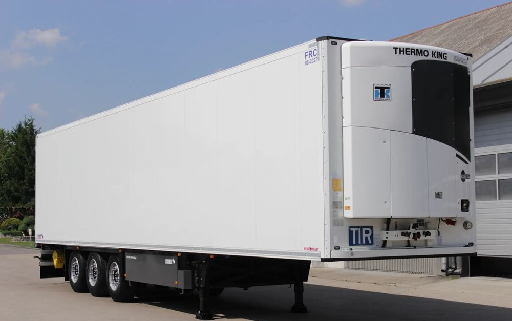 Schmitz Cargobull FP 60 Thermo King SLXi 300 / DOPPELSTOCK / Oś Podnoszona /JAK NOWA / ŚCIANA 7 CM / - Koelwagen oplegger: afbeelding 3 Schmitz Cargobull FP 60 Thermo King SLXi 300 / DOPPELSTOCK / Oś Podnoszona /JAK NOWA / ŚCIANA 7 CM / - Koelwagen oplegger: afbeelding 3