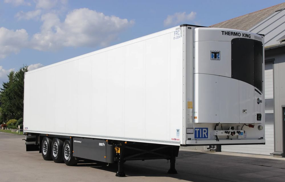 Schmitz Cargobull Thermo King SLXi 300 / DOPPELSTOCK / FP 60 ŚCIANA 7 CM / JAK NOWA / - Koelwagen oplegger: afbeelding 1 Schmitz Cargobull Thermo King SLXi 300 / DOPPELSTOCK / FP 60 ŚCIANA 7 CM / JAK NOWA / - Koelwagen oplegger: afbeelding 1