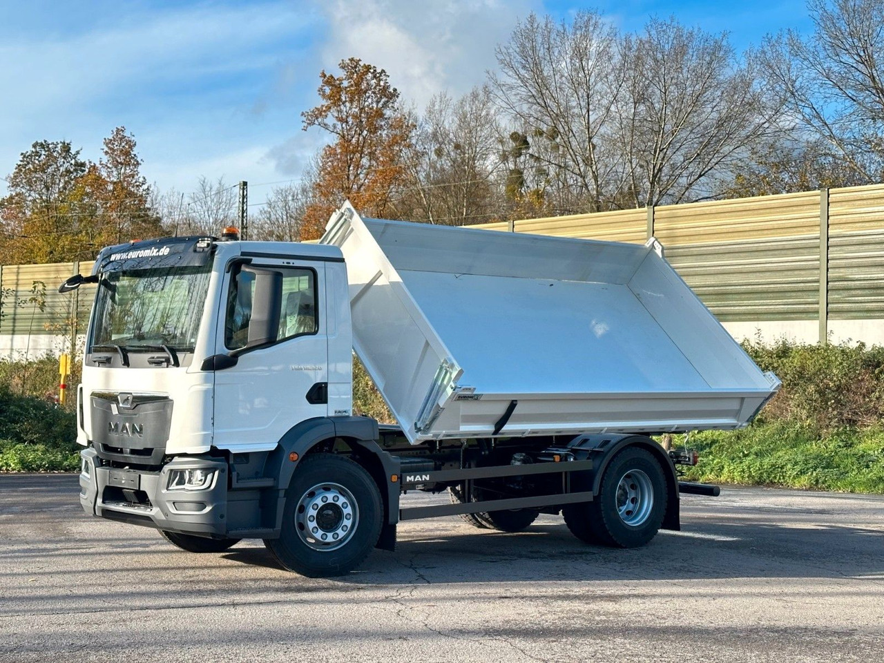 MAN TGM 18.320 4X2 / Euro 6e 3-Seiten-Kipper - Kipper vrachtwagen: afbeelding 1 MAN TGM 18.320 4X2 / Euro 6e 3-Seiten-Kipper - Kipper vrachtwagen: afbeelding 1