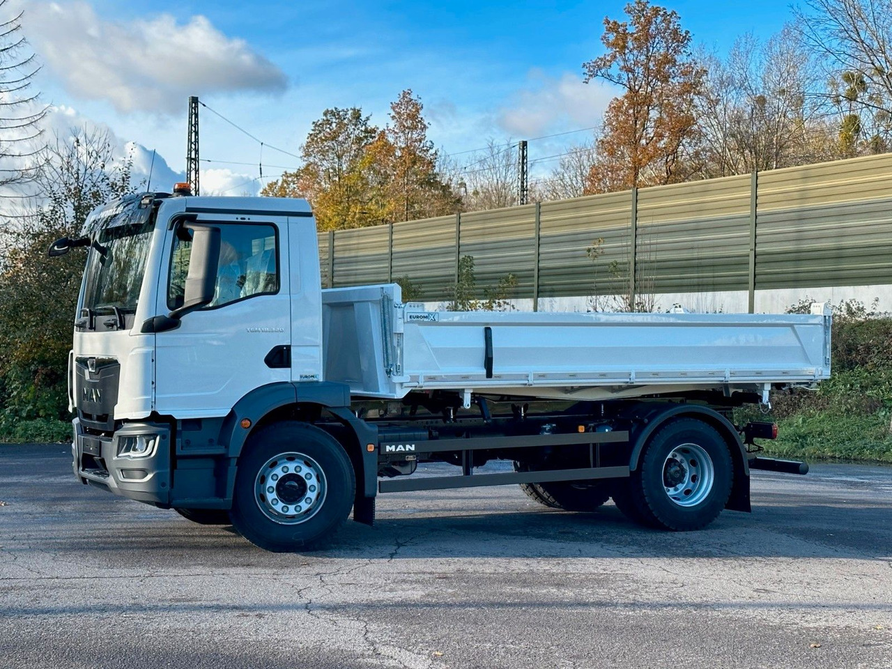 MAN TGM 18.320 4X2 / Euro 6e 3-Seiten-Kipper - Kipper vrachtwagen: afbeelding 4 MAN TGM 18.320 4X2 / Euro 6e 3-Seiten-Kipper - Kipper vrachtwagen: afbeelding 4