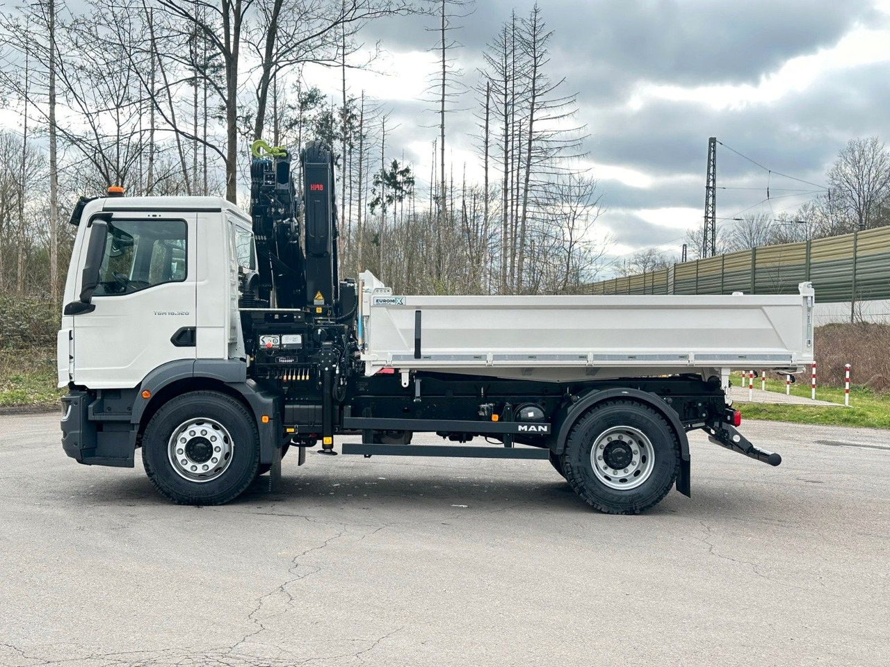 MAN TGM 18.320 4x2 Euro6e Hiab X-HiDuo 138DS-3 - Kipper vrachtwagen, Kraanwagen: afbeelding 3 MAN TGM 18.320 4x2 Euro6e Hiab X-HiDuo 138DS-3 - Kipper vrachtwagen, Kraanwagen: afbeelding 3