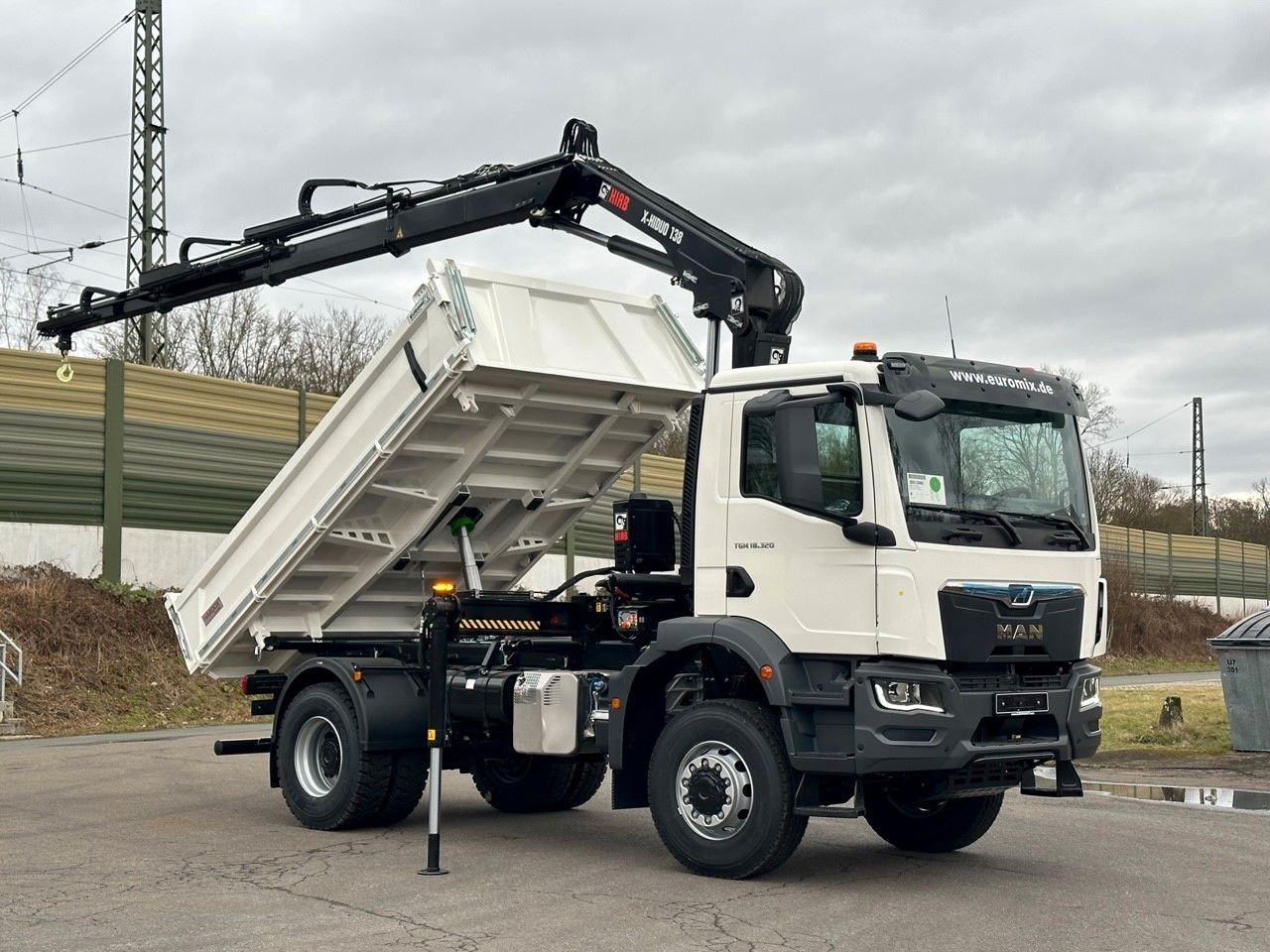 MAN TGM 18.320 4x4 Euro6e Hiab X-HiDuo 138DS-3 - Kipper vrachtwagen, Kraanwagen: afbeelding 2 MAN TGM 18.320 4x4 Euro6e Hiab X-HiDuo 138DS-3 - Kipper vrachtwagen, Kraanwagen: afbeelding 2