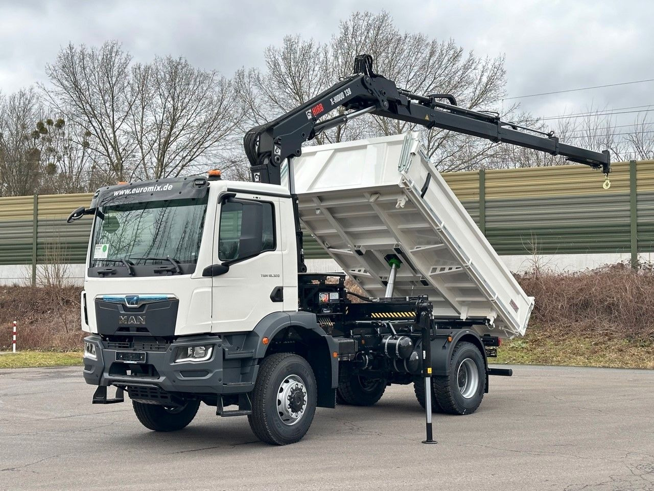 MAN TGM 18.320 4x4 Euro6e Hiab X-HiDuo 138DS-3 - Kipper vrachtwagen, Kraanwagen: afbeelding 1 MAN TGM 18.320 4x4 Euro6e Hiab X-HiDuo 138DS-3 - Kipper vrachtwagen, Kraanwagen: afbeelding 1