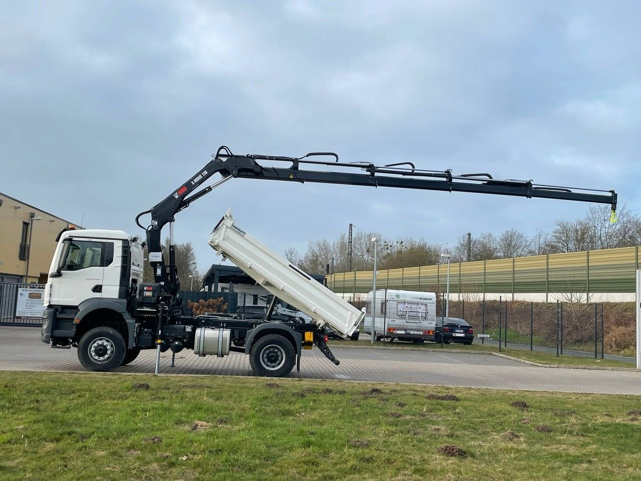 MAN TGS 18.400 TG3 4x4 Euro6e Hiab X-HiDuo 138DS-4 - Kipper vrachtwagen, Kraanwagen: afbeelding 3 MAN TGS 18.400 TG3 4x4 Euro6e Hiab X-HiDuo 138DS-4 - Kipper vrachtwagen, Kraanwagen: afbeelding 3