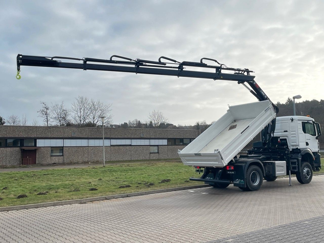 MAN TGS 18.400 TG3 4x4 Euro6e Hiab X-HiDuo 138DS-4 - Kipper vrachtwagen, Kraanwagen: afbeelding 4 MAN TGS 18.400 TG3 4x4 Euro6e Hiab X-HiDuo 138DS-4 - Kipper vrachtwagen, Kraanwagen: afbeelding 4