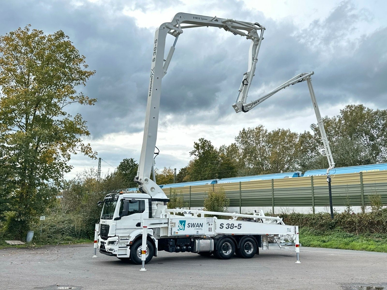 MAN TGS 26.510 6x4 SWAN TSP 38-5 160RZ ( 38m ) - Betonpomp: afbeelding 3 MAN TGS 26.510 6x4 SWAN TSP 38-5 160RZ ( 38m ) - Betonpomp: afbeelding 3