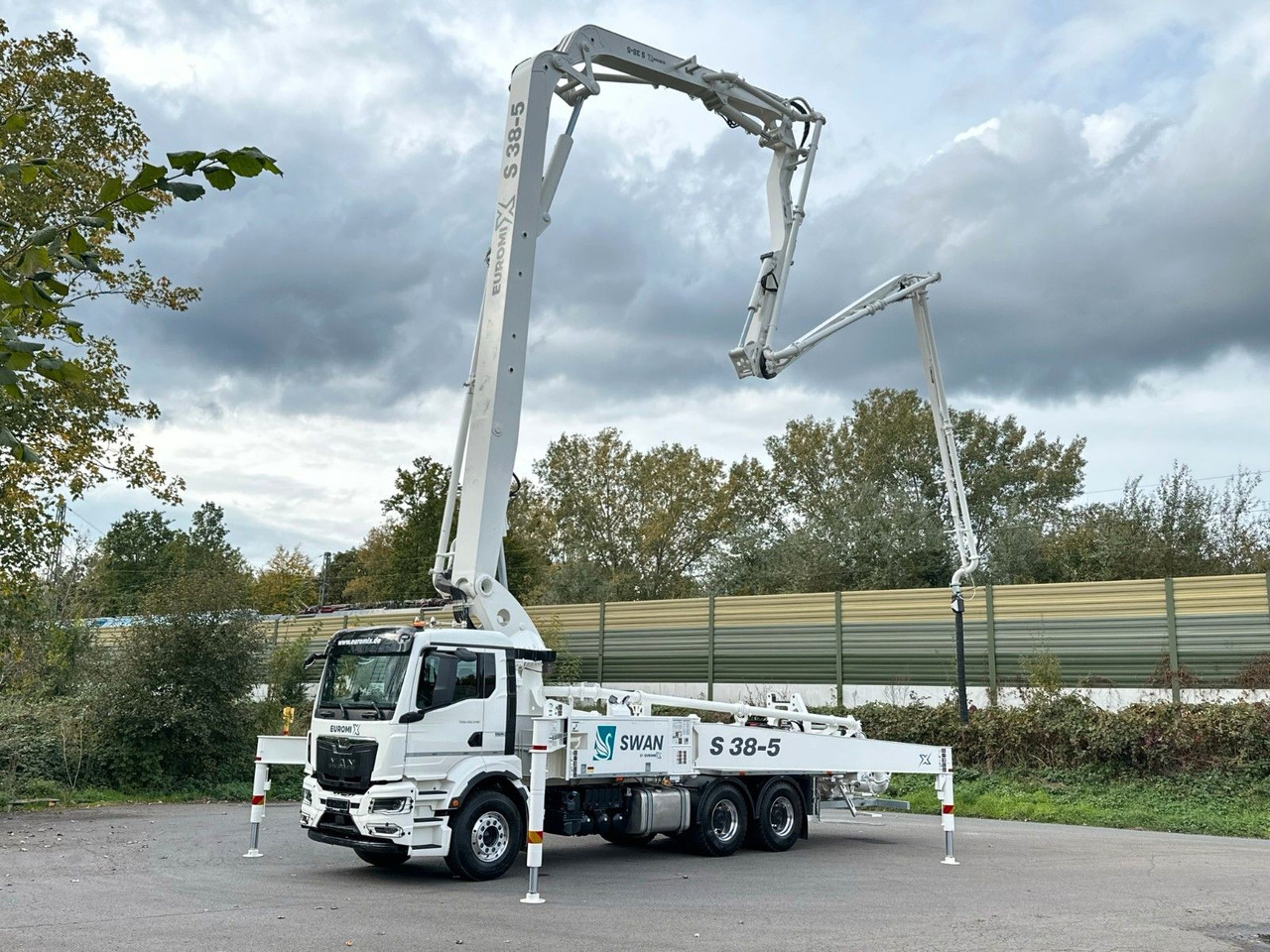 MAN TGS 26.510 6x4 SWAN TSP 38-5 160RZ ( 38m ) - Betonpomp: afbeelding 2 MAN TGS 26.510 6x4 SWAN TSP 38-5 160RZ ( 38m ) - Betonpomp: afbeelding 2