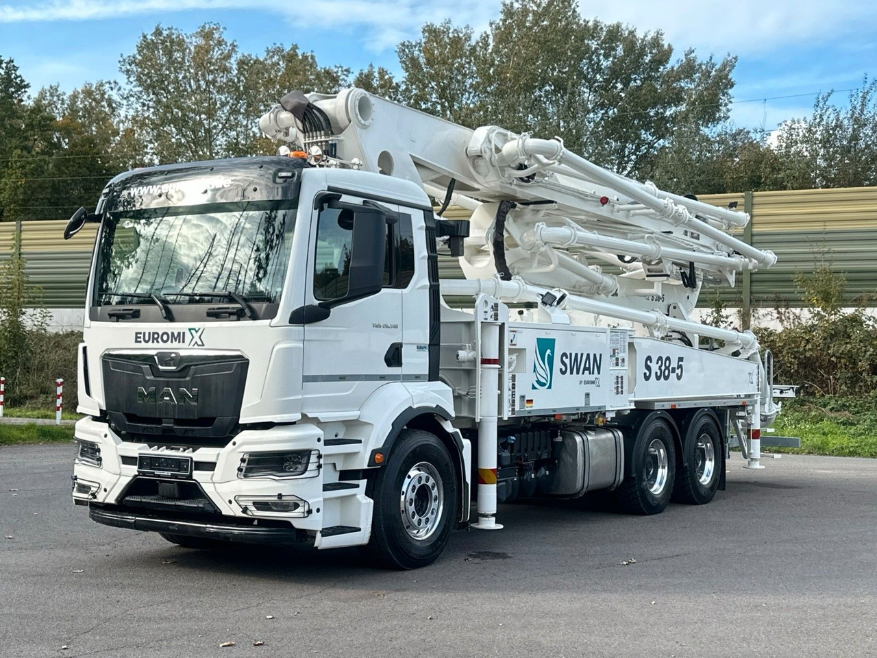MAN TGS 26.510 6x4 SWAN TSP 38-5 160RZ ( 38m ) MAN TGS 26.510 6x4 SWAN TSP 38-5 160RZ ( 38m ) - Betonpomp: afbeelding 1 MAN TGS 26.510 6x4 SWAN TSP 38-5 160RZ ( 38m ) MAN TGS 26.510 6x4 SWAN TSP 38-5 160RZ ( 38m ) - Betonpomp: afbeelding 1