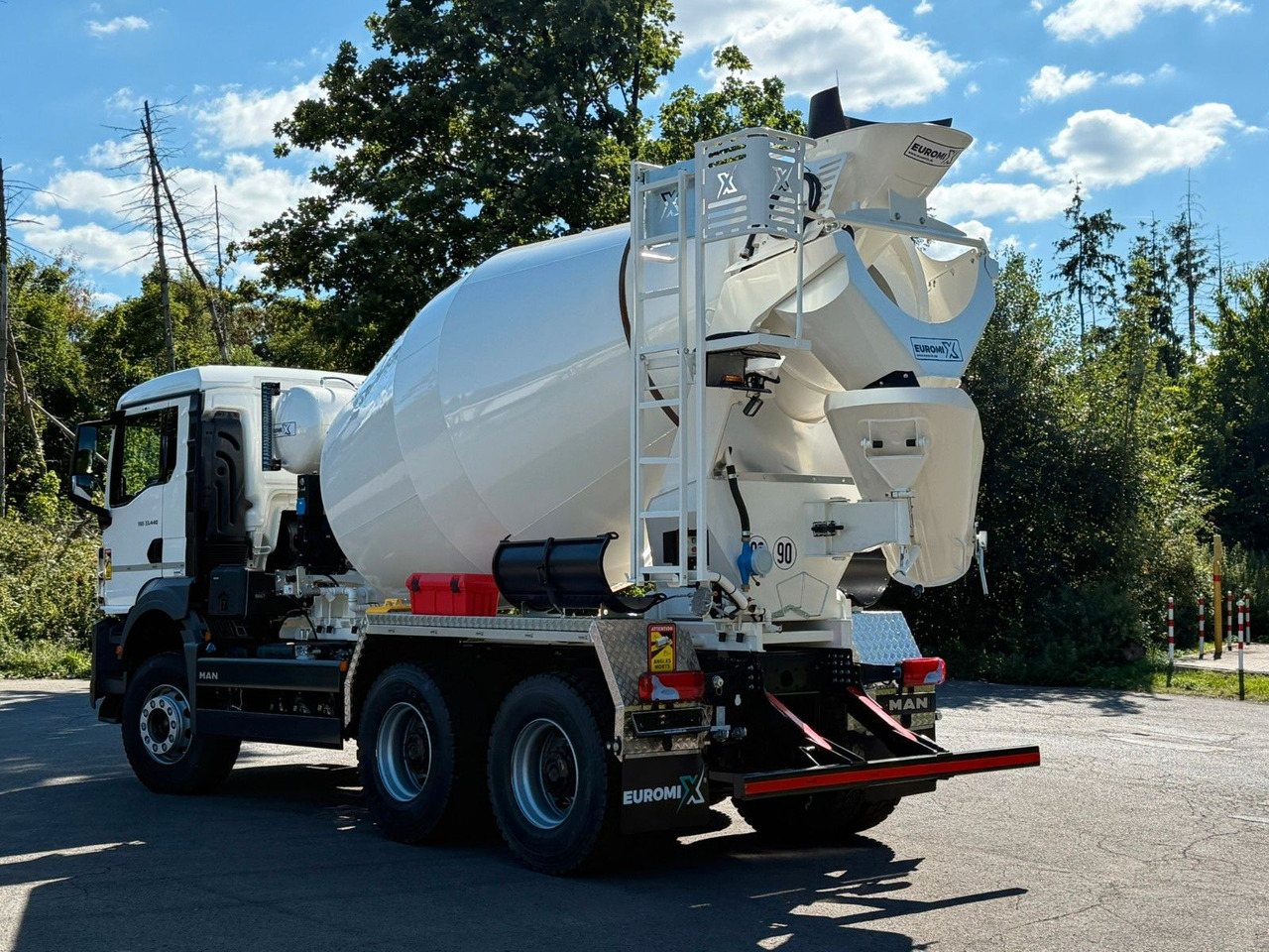 MAN TGS 33.440 / 6X4 Euro6e Euromix MTP EM 7 L - Betonmixer: afbeelding 4 MAN TGS 33.440 / 6X4 Euro6e Euromix MTP EM 7 L - Betonmixer: afbeelding 4
