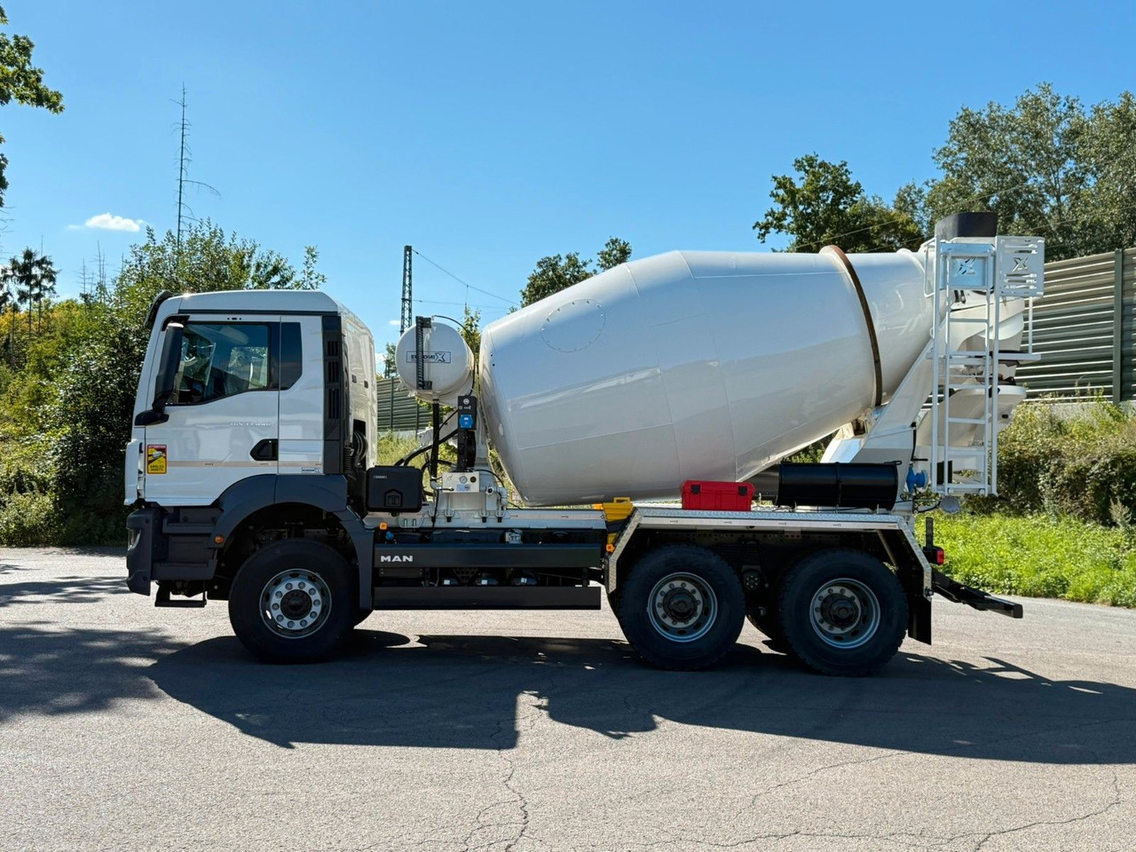 MAN TGS 33.440 / 6X4 Euro6e Euromix MTP EM 7 L - Betonmixer: afbeelding 3 MAN TGS 33.440 / 6X4 Euro6e Euromix MTP EM 7 L - Betonmixer: afbeelding 3