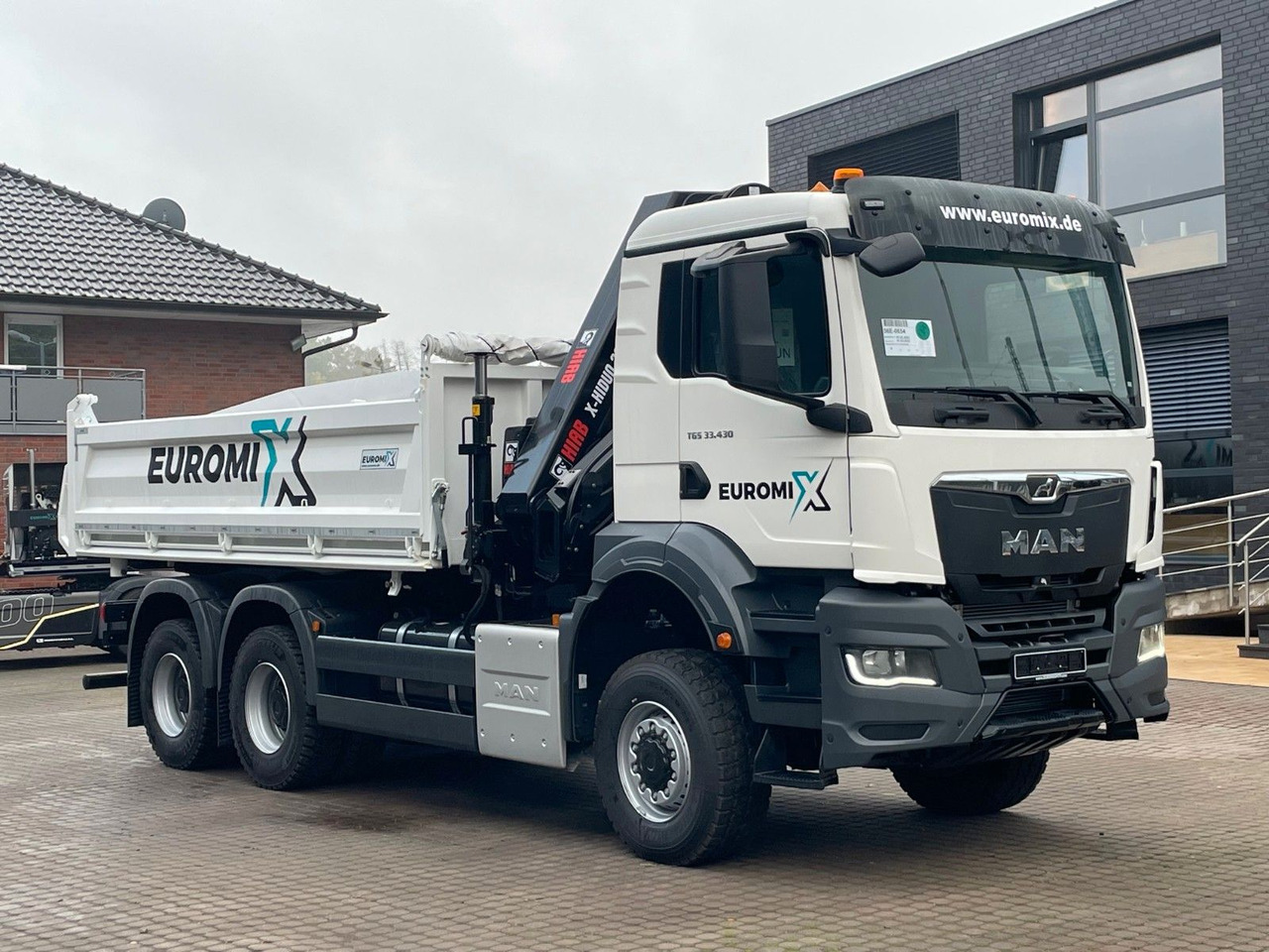 MAN TGS 33.440 6x6 /3-Seiten- Kipper / HIAB 228-6 - Kipper vrachtwagen, Kraanwagen: afbeelding 4 MAN TGS 33.440 6x6 /3-Seiten- Kipper / HIAB 228-6 - Kipper vrachtwagen, Kraanwagen: afbeelding 4